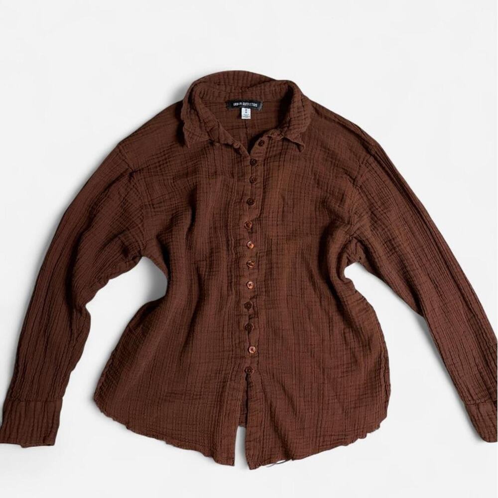 Urban Outfitters Brown Waffle Knit Button Up - M